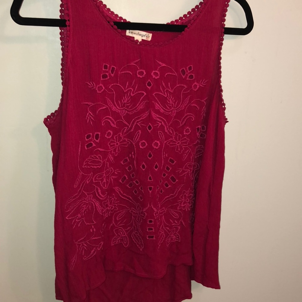 Pink tank top